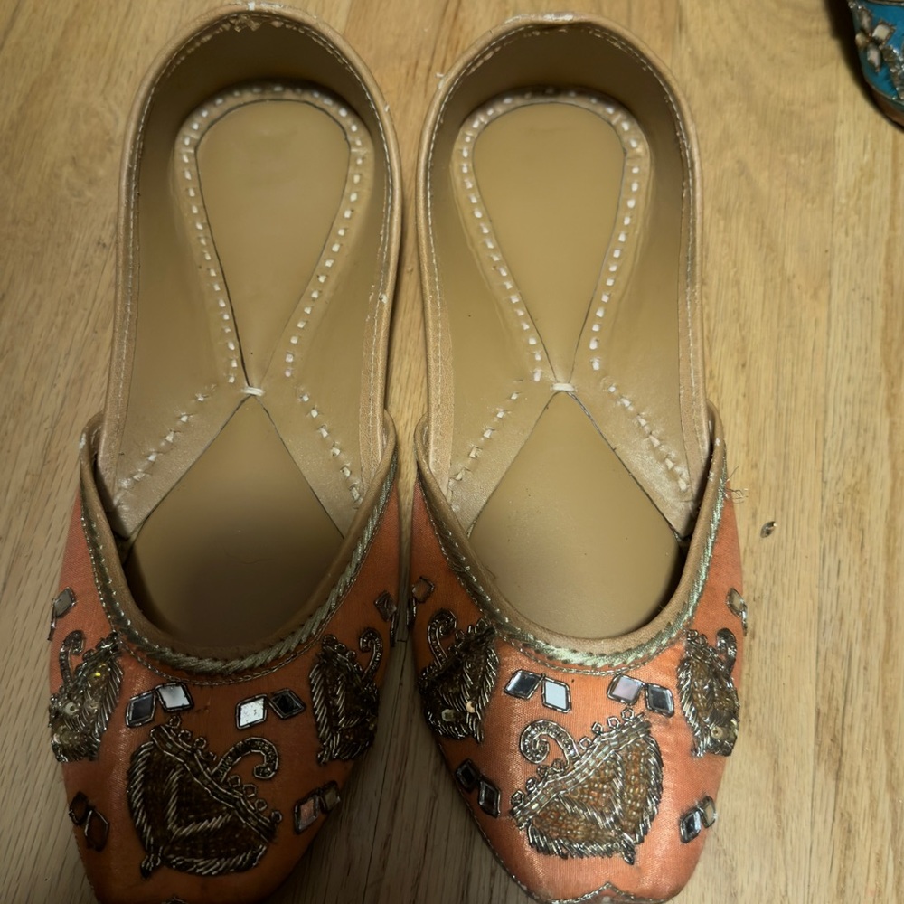 Embroidered Peach Slip-On Women’s Flats